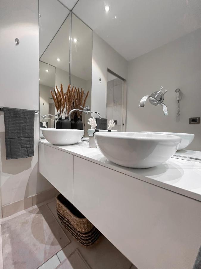 Maison Caesar - Exclusive Apartment 115 M2 Рим Екстериор снимка